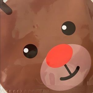 Meet your Posher, Nyla